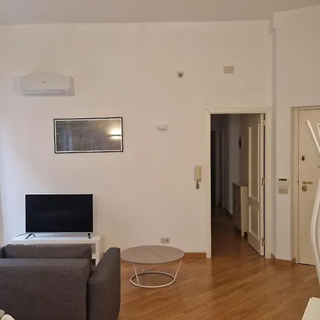 Brunetto House Apartment *