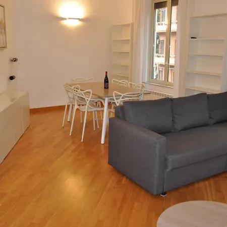 Brunetto House *