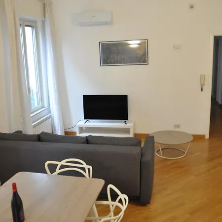 Brunetto House Апартаменты